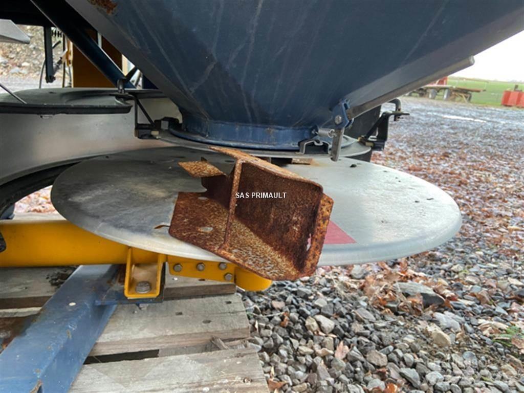 Bogballe Ex 2200 Rasipači mineralnog  gnojiva