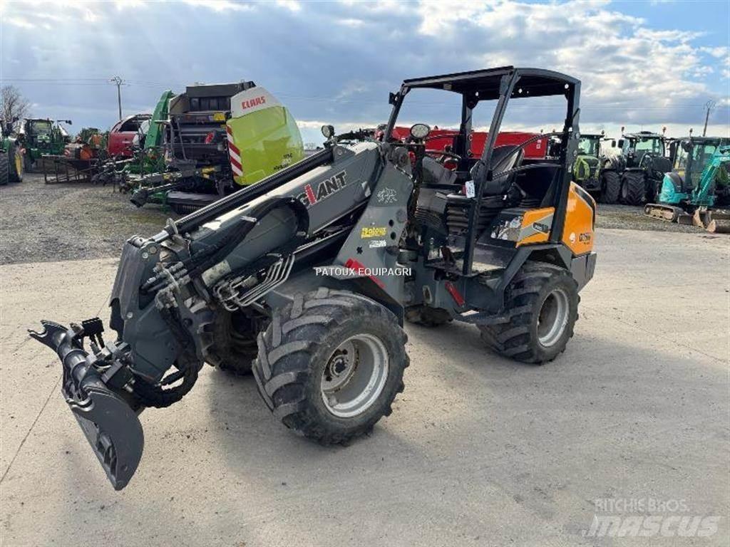 GiANT G3500 Mini utovarivači