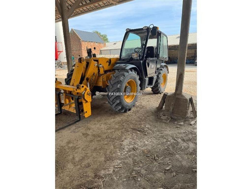JCB 531-70 Poljoprivredni teleskopski utovarivači