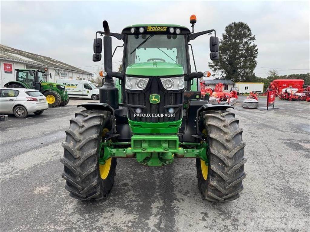John Deere 6145M Traktori