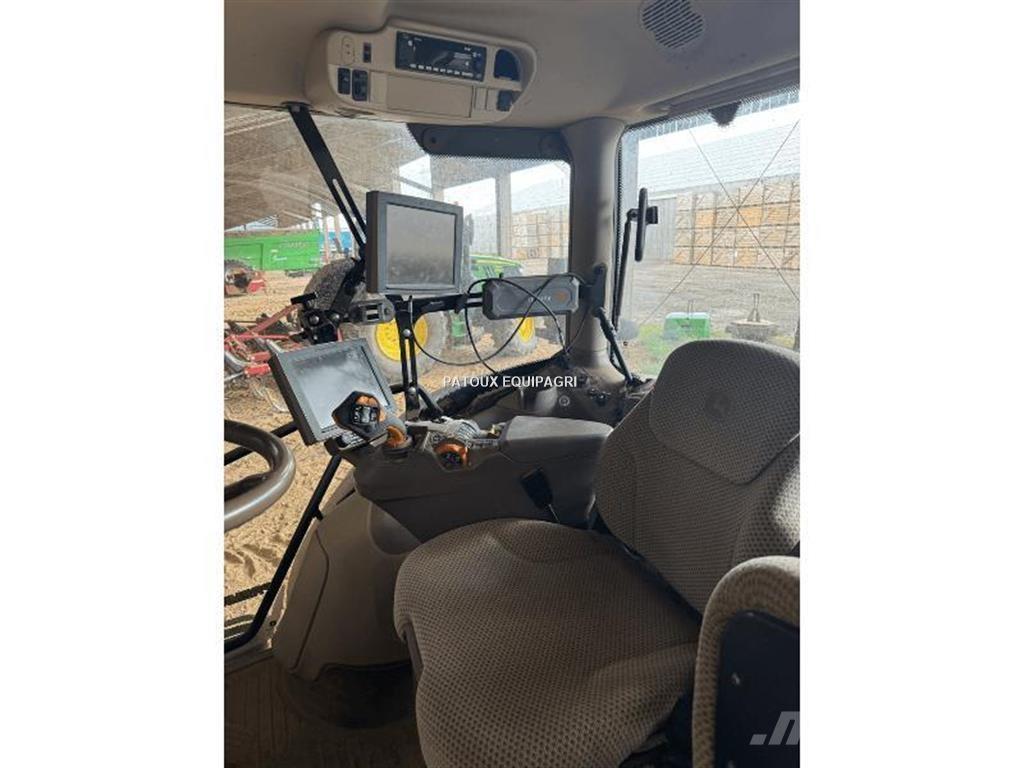 John Deere 6175R Traktori