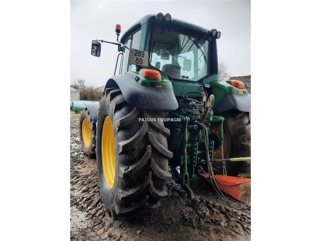 John Deere 6820 Traktori