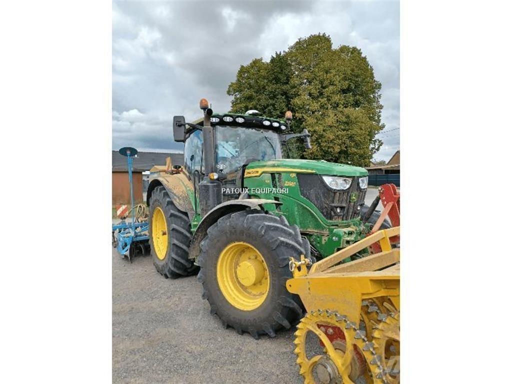 John Deere 6R185 Traktori