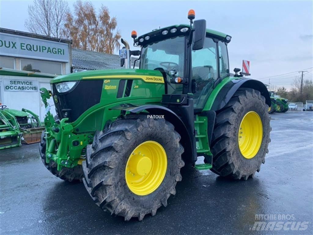 John Deere 6R215 Traktori