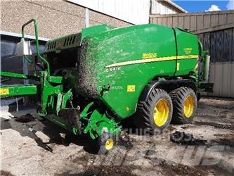 John Deere C441R Ovijači bala