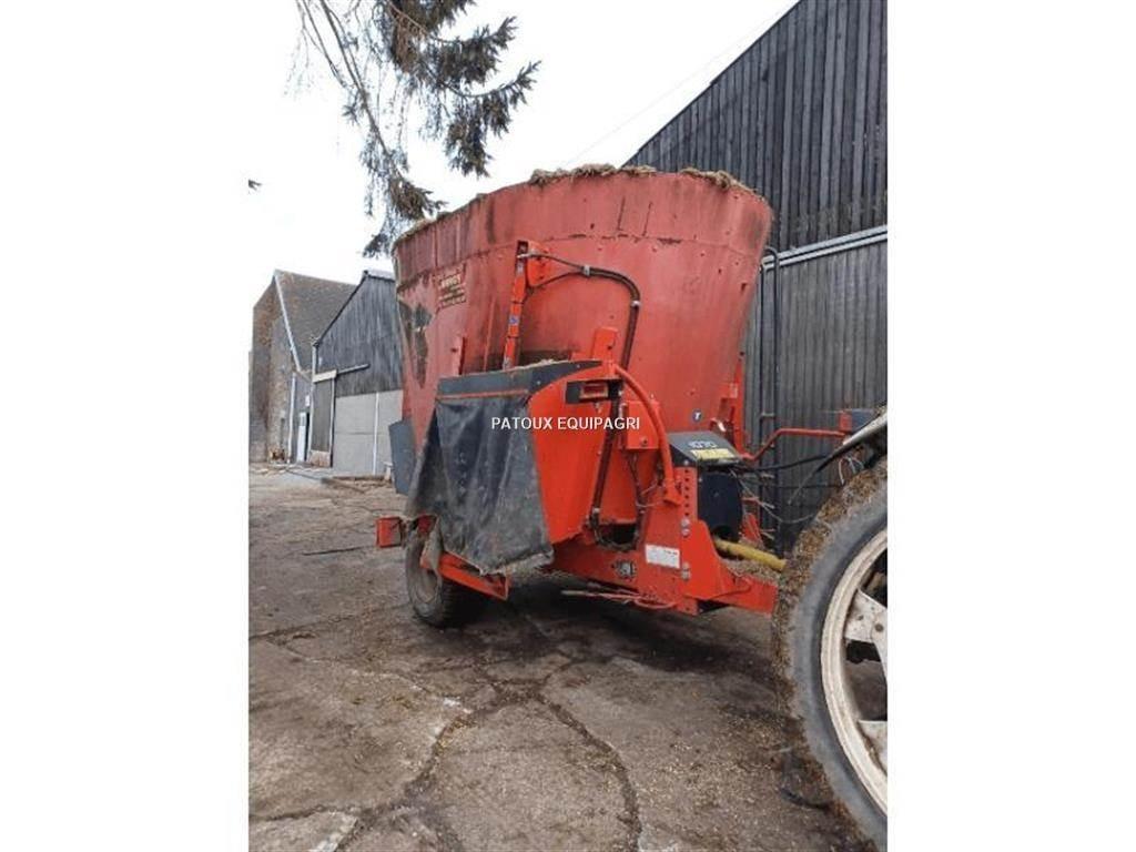 Kuhn 1070 Mikser hranilice