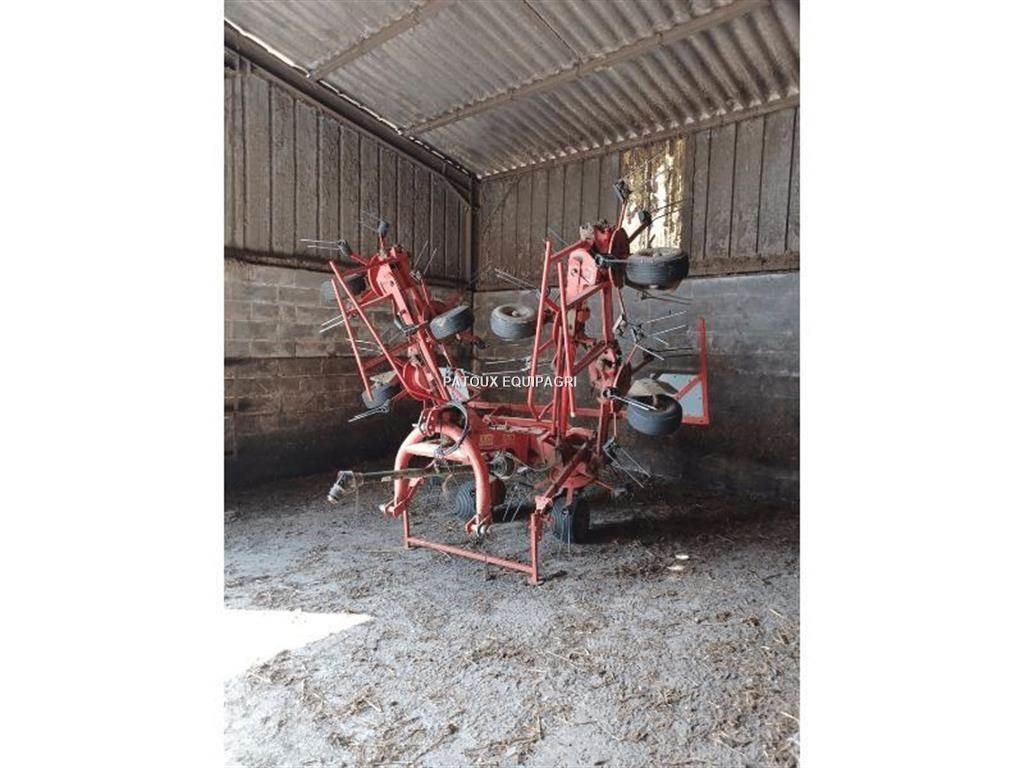Kuhn GF7601MH Okretači i sakupljači sijena