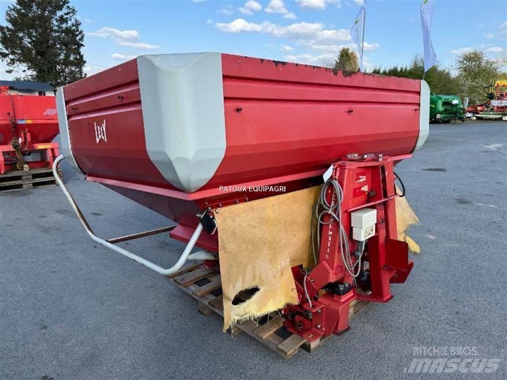 Lely CENTERLINER Rasipači mineralnog  gnojiva