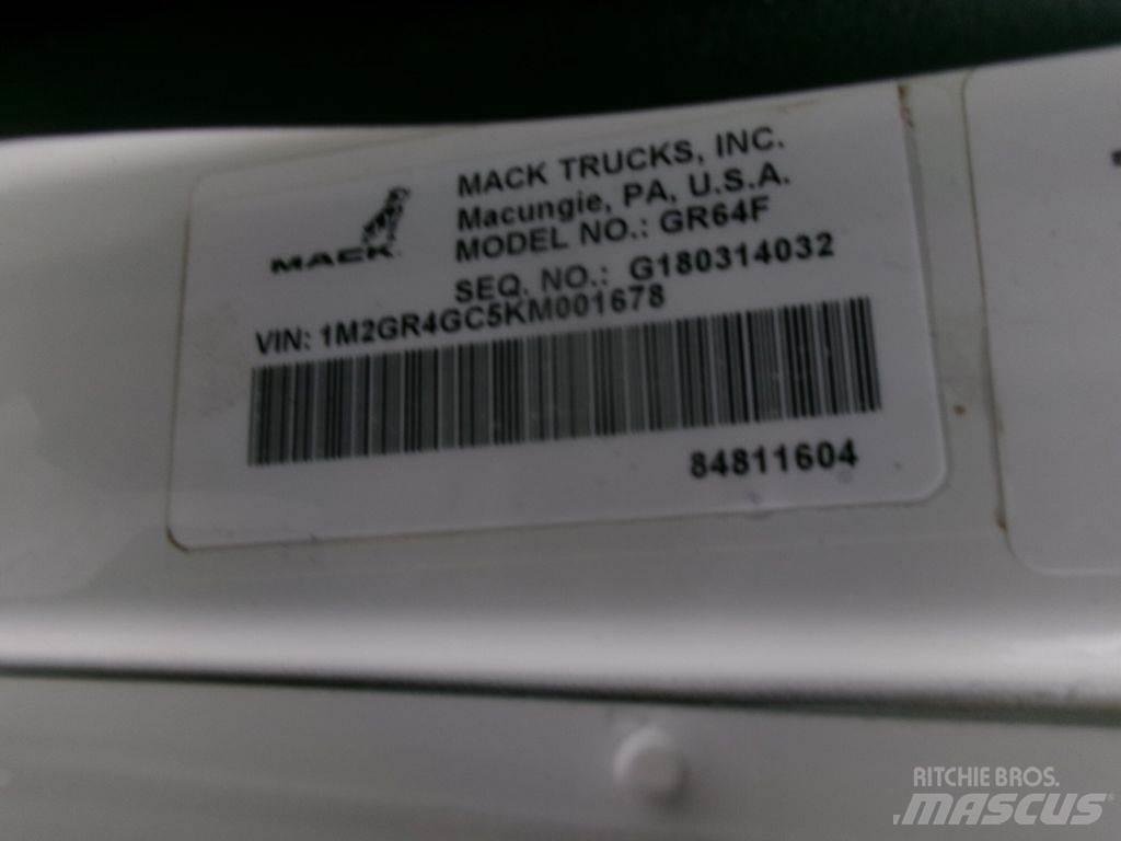 Mack GU713 Kiper kamioni