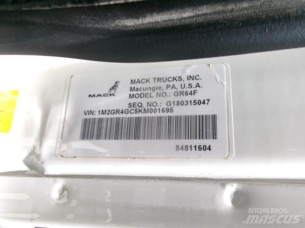 Mack GU713 Kiper kamioni