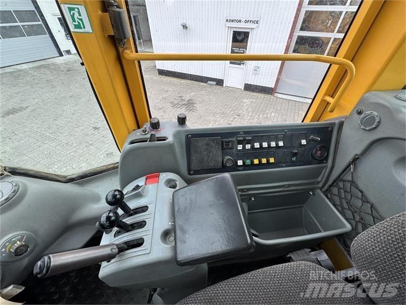 Volvo L 110 E Utovarivači na kotačima