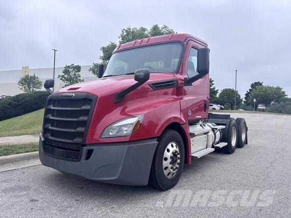Freightliner CASCADIA 126 Traktorske jedinice