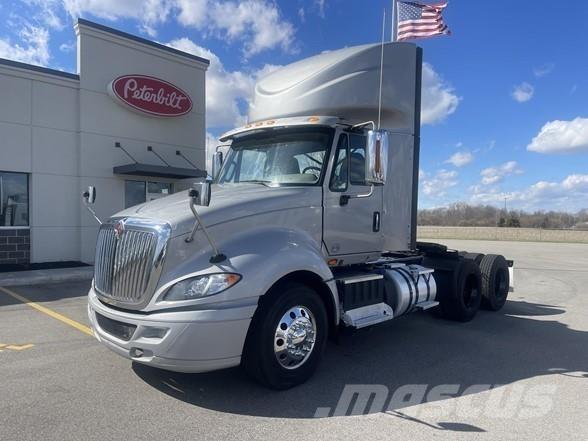 International PROSTAR Traktorske jedinice