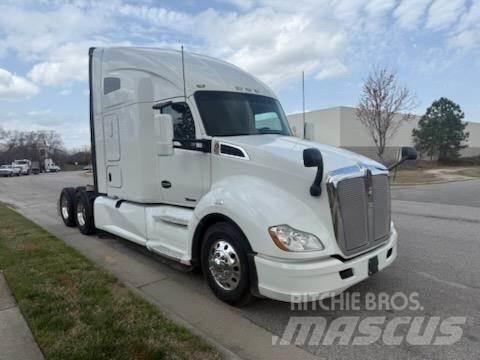 Kenworth T680 Traktorske jedinice