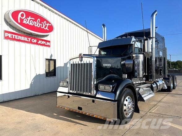 Kenworth W900 Traktorske jedinice