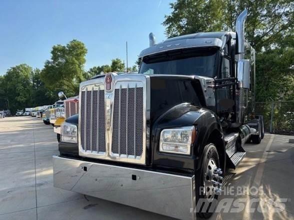 Kenworth W990 Traktorske jedinice