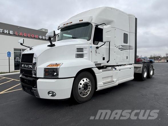 Mack ANTHEM 64T Traktorske jedinice