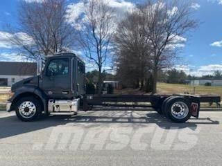 Peterbilt 536 Kamioni-šasije