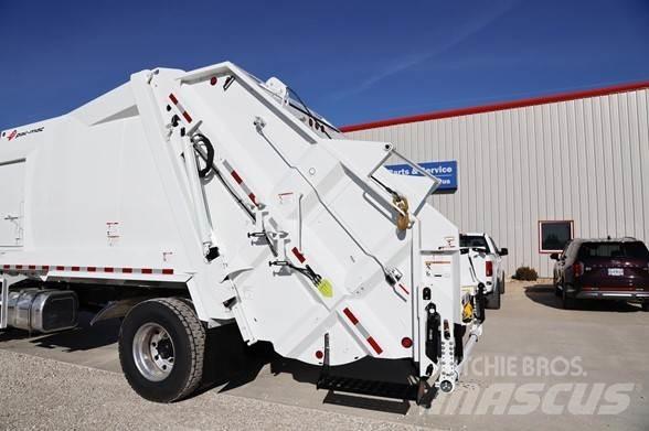 Peterbilt 537 Kamioni za otpad
