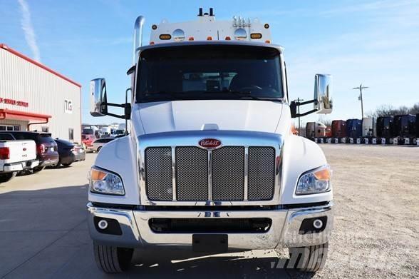 Peterbilt 537 Kamioni za otpad