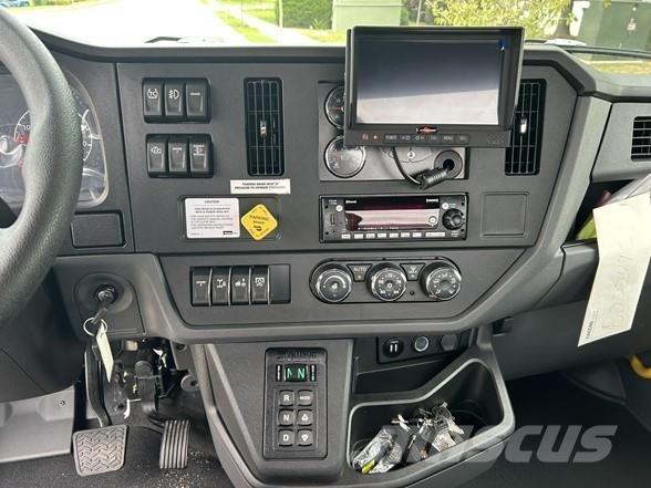 Peterbilt 537 Građevinarstvo – ostalo