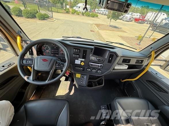 Peterbilt 537 Građevinarstvo – ostalo