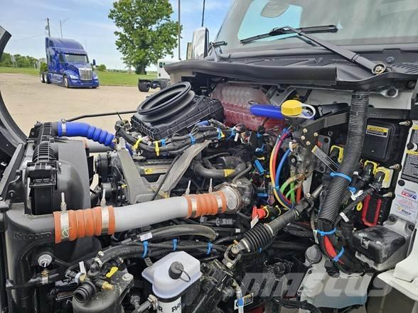 Peterbilt 548 Kamioni za otpad