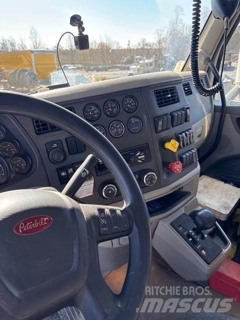 Peterbilt 567 Kiper kamioni