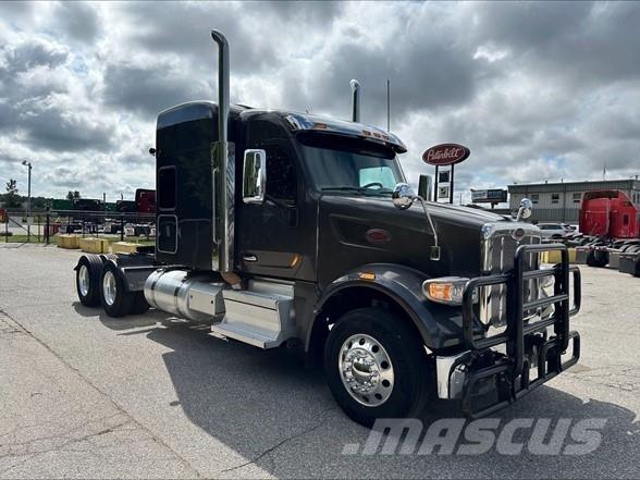 Peterbilt 567 Traktorske jedinice