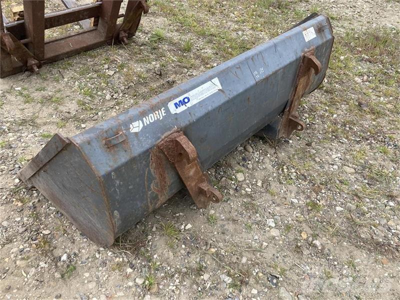 MO 180cm skovl Prednji utovarivači i bageri