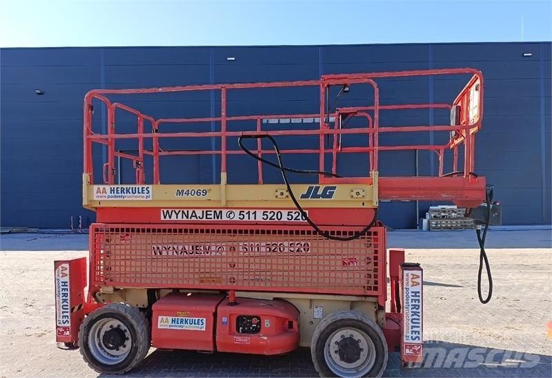 JLG 4069 Škaraste platforme