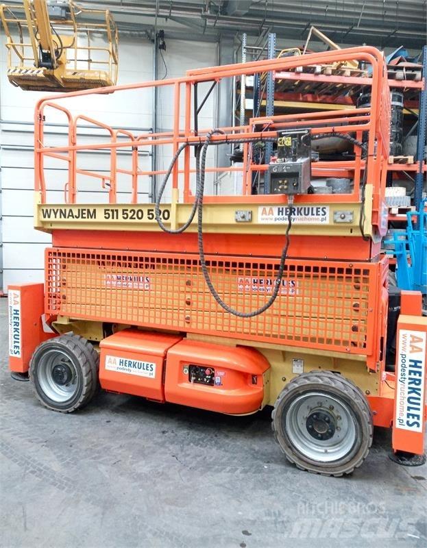 JLG 4069 Škaraste platforme