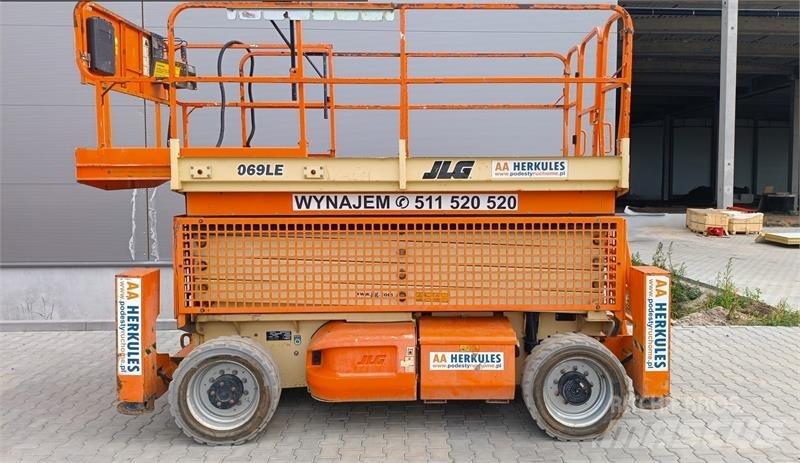 JLG 4069 Škaraste platforme
