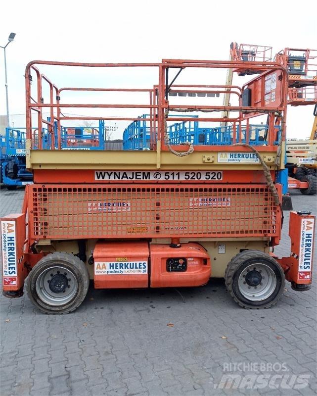 JLG 4069 Škaraste platforme