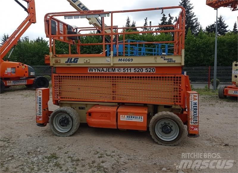 JLG 4069 Škaraste platforme