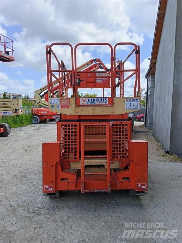 JLG 4069 Škaraste platforme