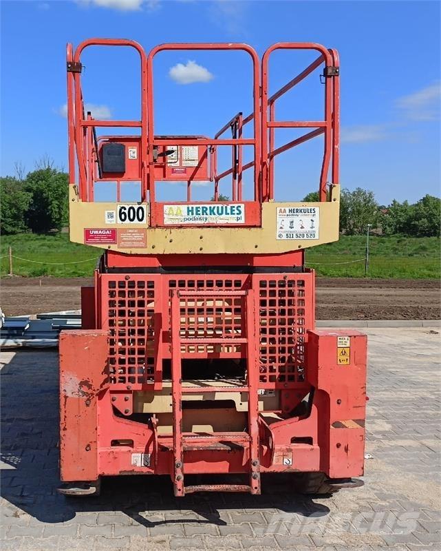 JLG 4069 Škaraste platforme