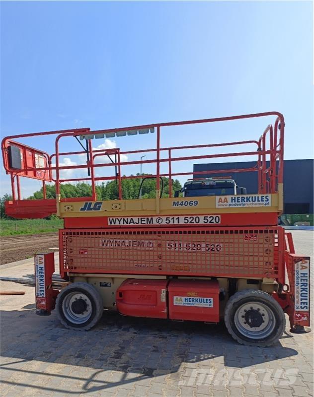 JLG 4069 Škaraste platforme