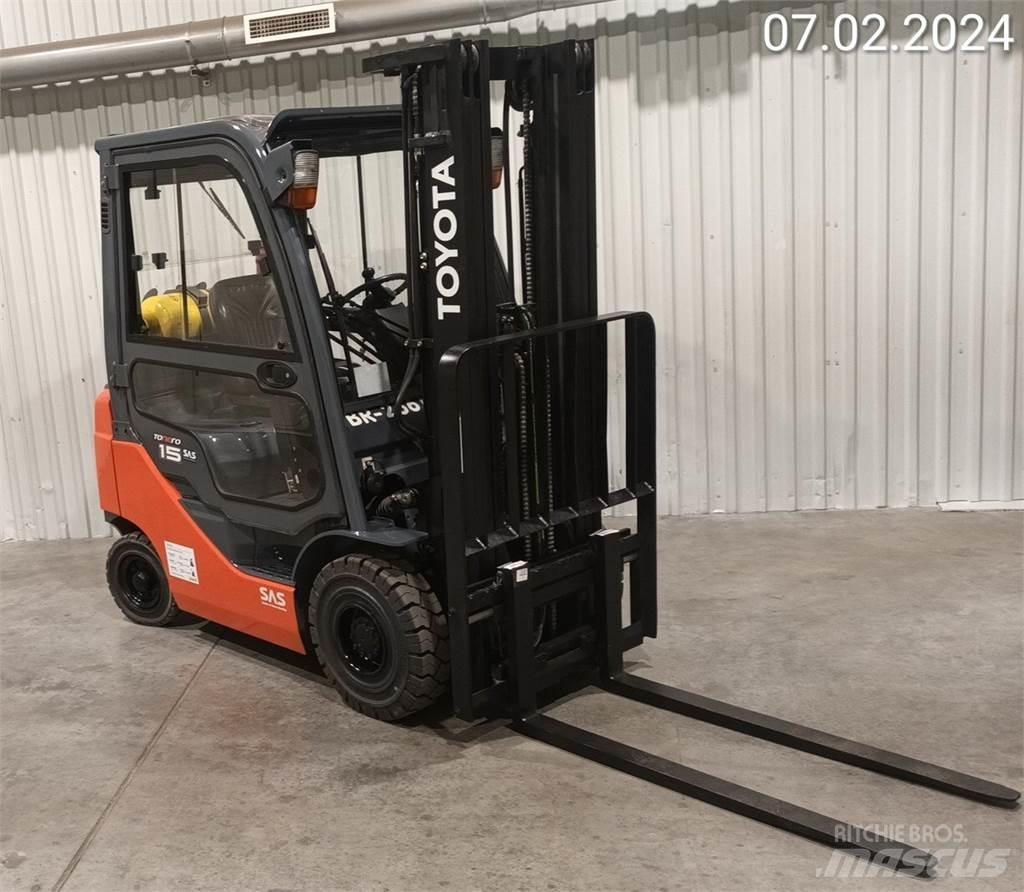 Toyota 02-8FGF15 Plinski viličari