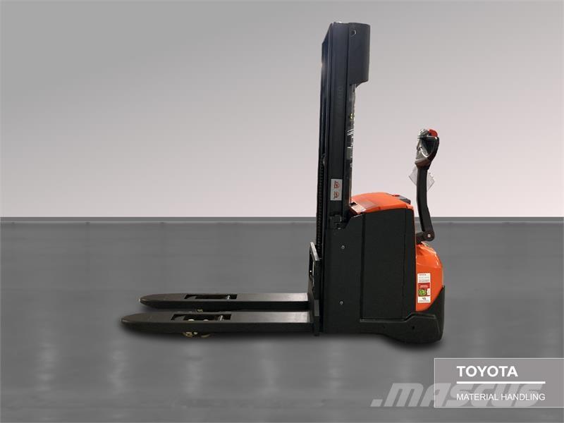 BT SWE120L Ručni električni viličar