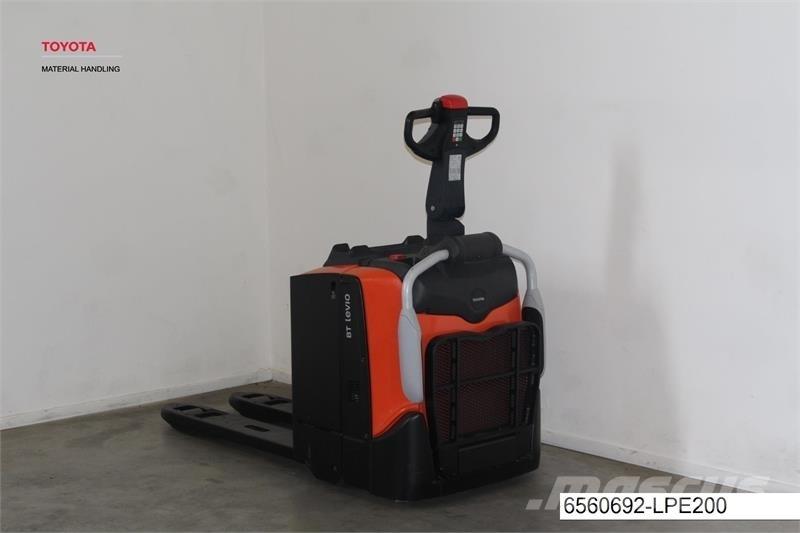 BT LPE200 Nisko podizni električni viličar sa platformu