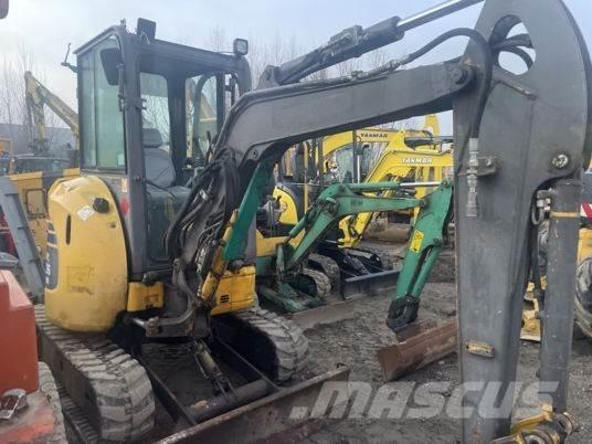 Komatsu PC26MR-3 Mini bageri <7t