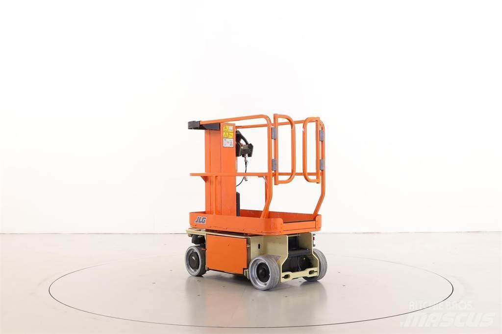JLG 1230ES Vertikalne radne podizne platforme