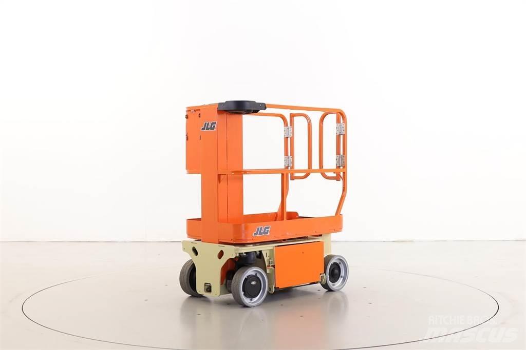 JLG 1230ES Vertikalne radne podizne platforme