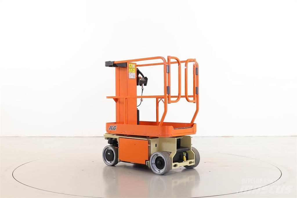 JLG 1230ES Vertikalne radne podizne platforme