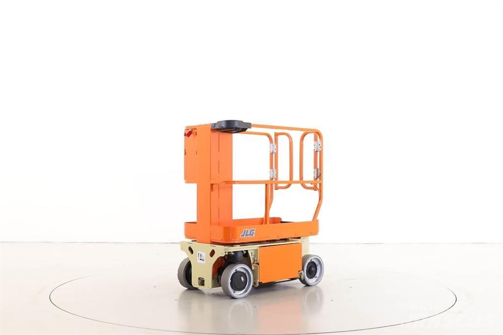 JLG 1230ES Vertikalne radne podizne platforme