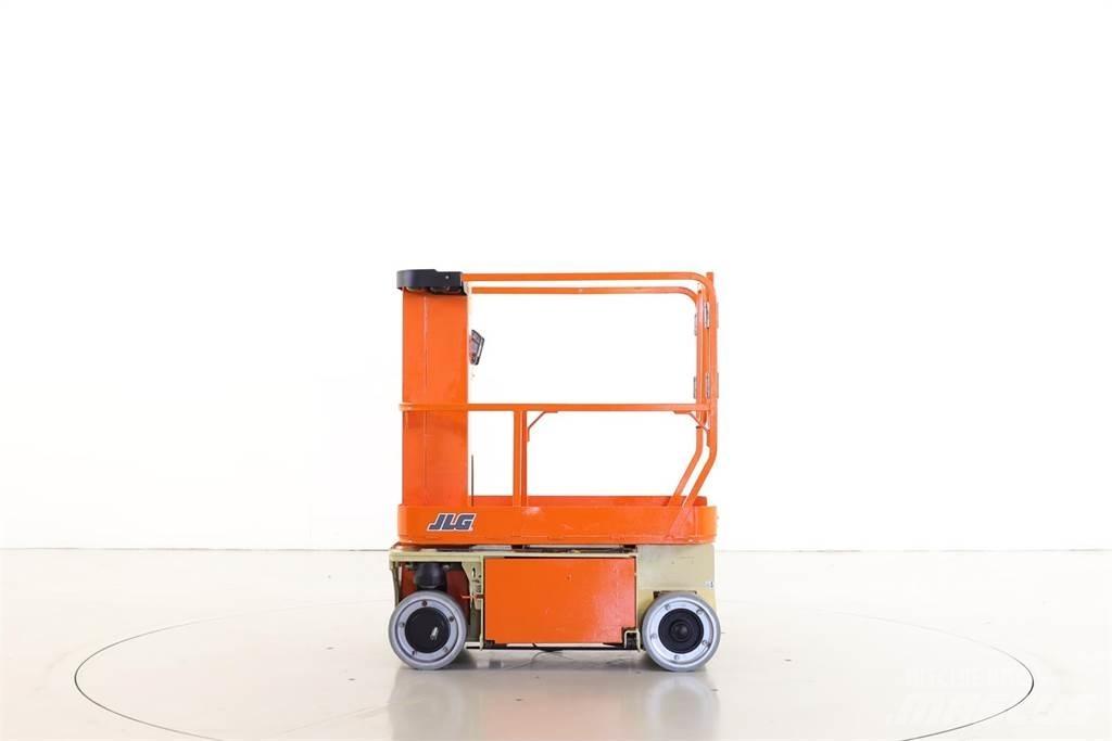 JLG 1230ES Vertikalne radne podizne platforme