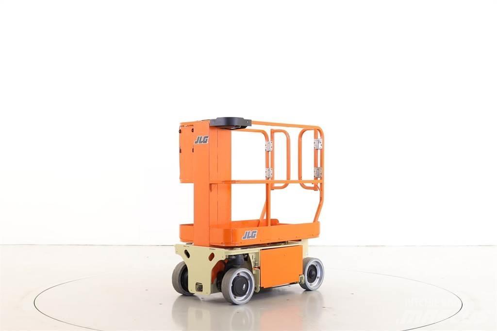 JLG 1230ES Vertikalne radne podizne platforme