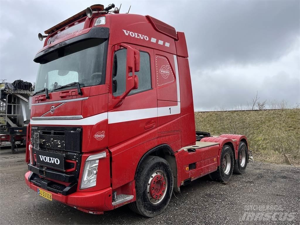 Volvo FH540 Nisko-utovarne poluprikolice