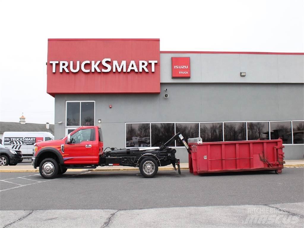 Ford F550 Rol kiper kamioni s kukama za dizanje
